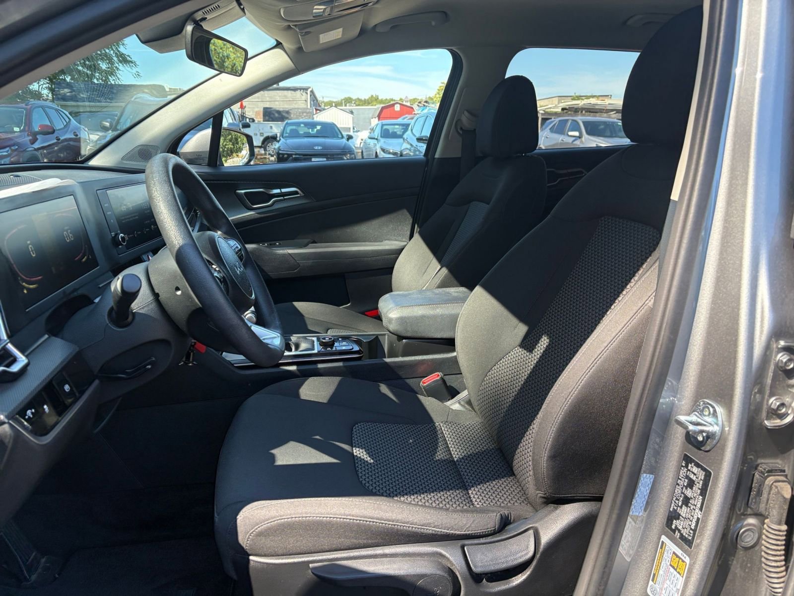 Thumbnail: 2024 Kia Sportage - 23