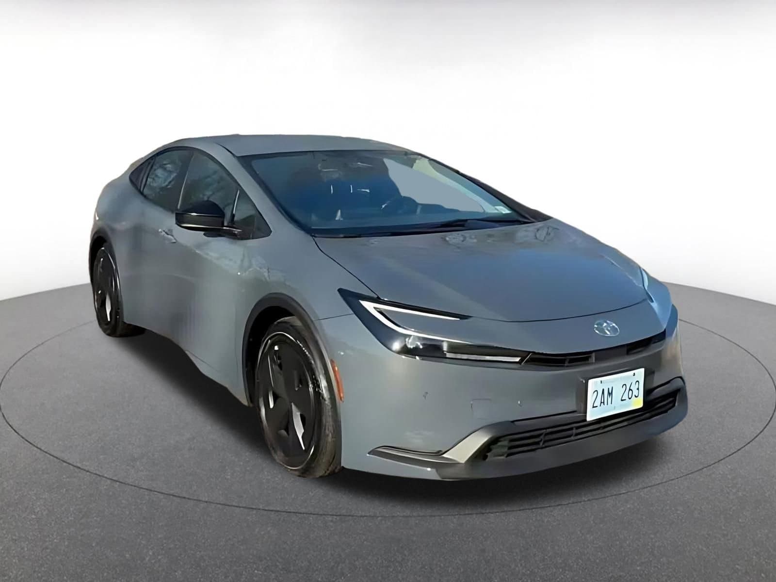 Thumbnail: 2025 Toyota Prius - 3