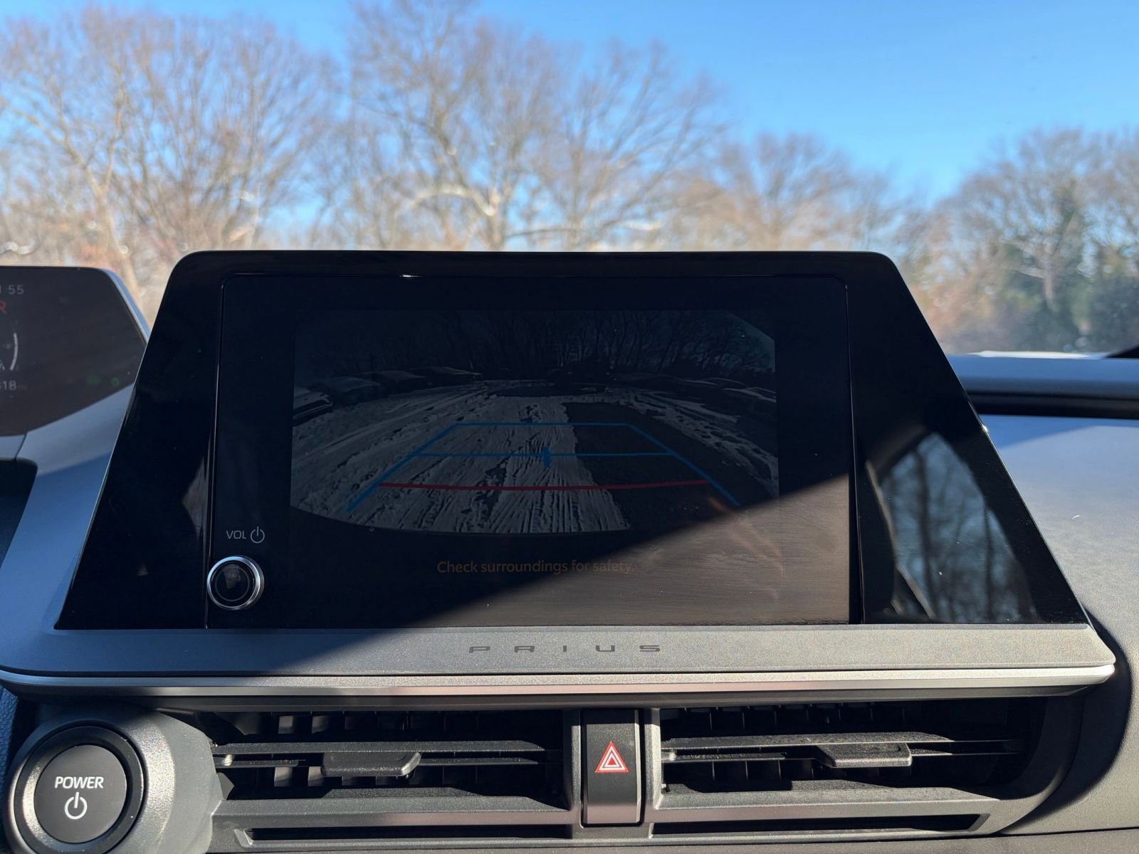 Thumbnail: 2025 Toyota Prius - 17