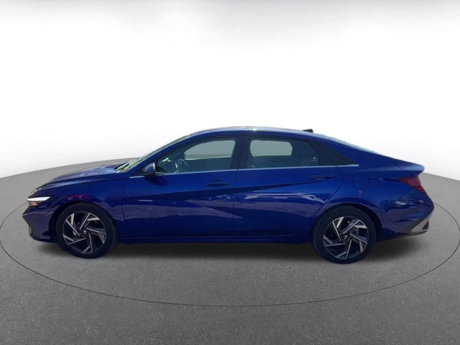 Thumbnail: 2025 Hyundai Elantra - 9