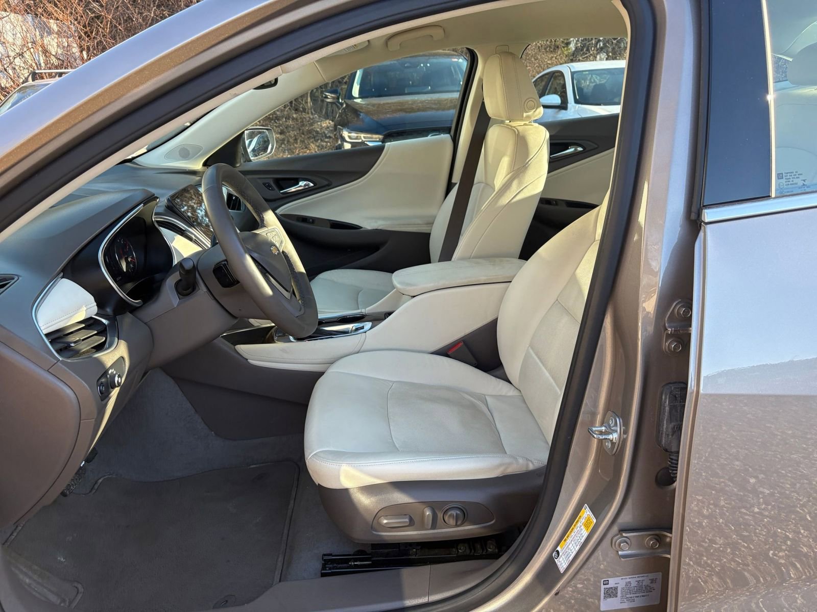 2024 Chevrolet Malibu LT 22