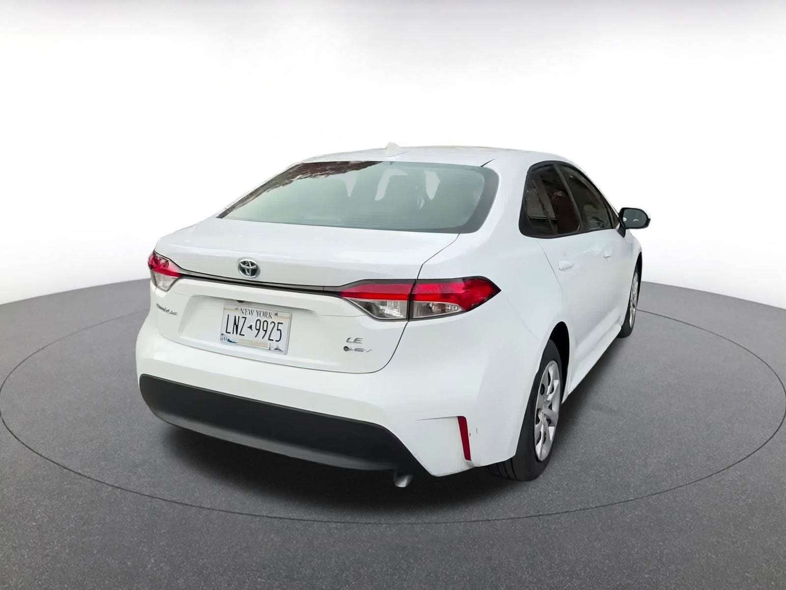 Thumbnail: 2025 Toyota Corolla - 14