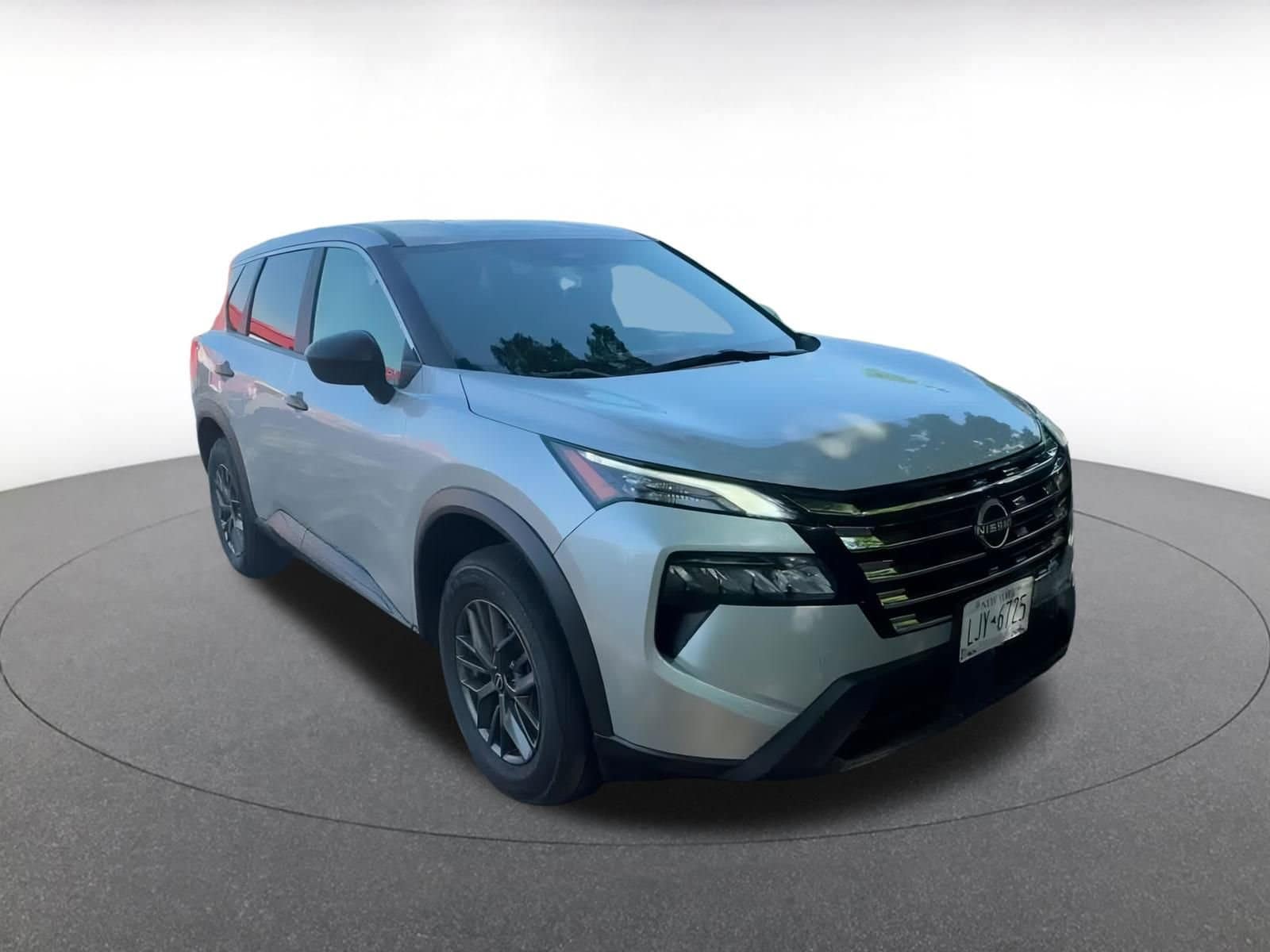 Thumbnail: 2024 Nissan Rogue - 3