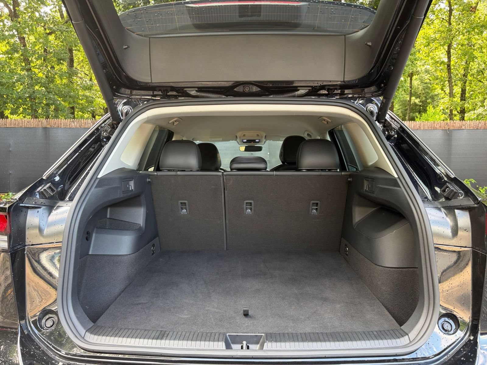 Thumbnail: 2026 Volkswagen Tiguan - 32