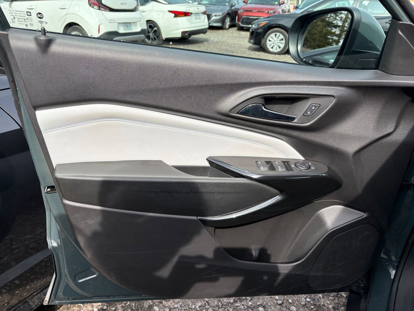 Thumbnail: 2025 Chevrolet Trax - 18