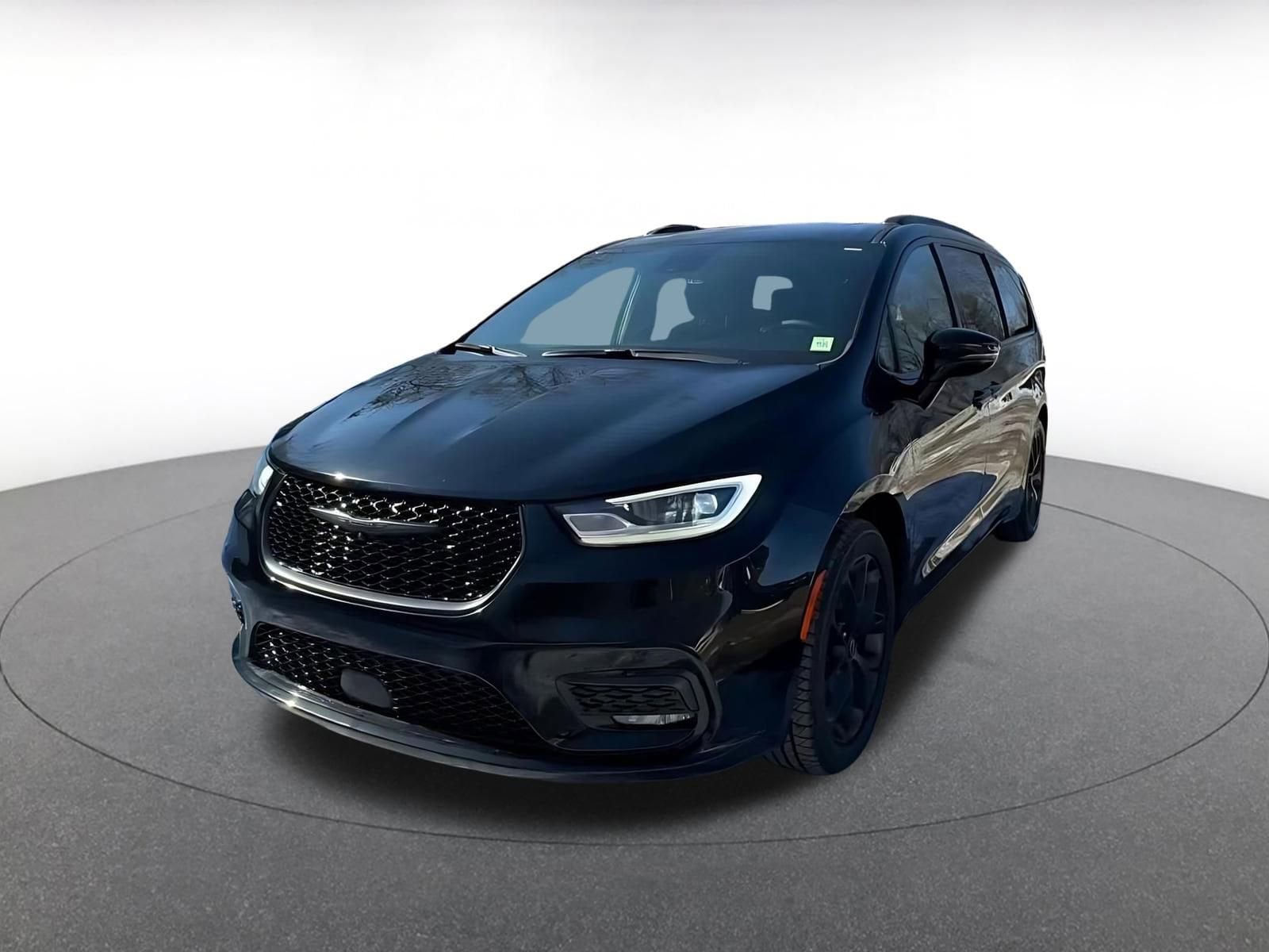 Thumbnail: 2025 Chrysler Pacifica - 7