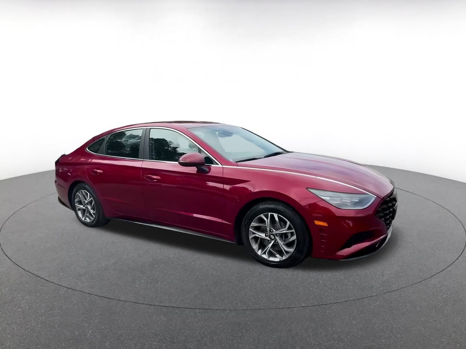 Thumbnail: 2023 Hyundai Sonata - 2