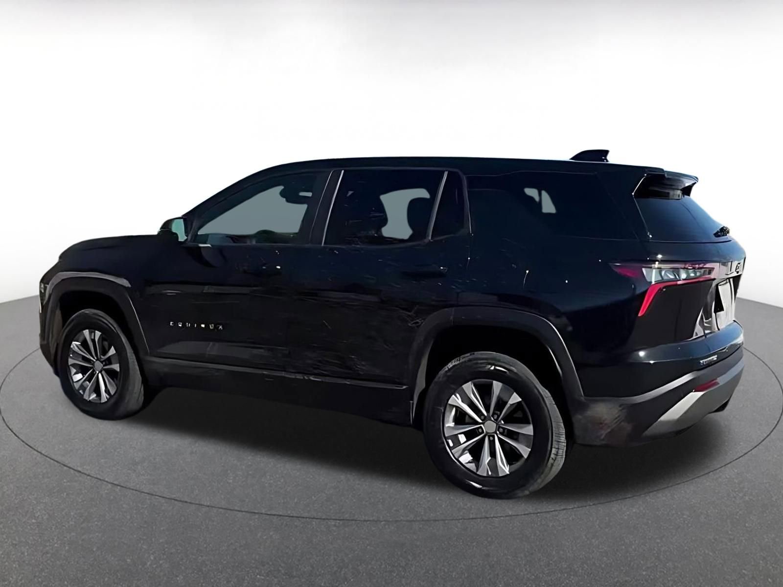 Thumbnail: 2025 Chevrolet Equinox - 10