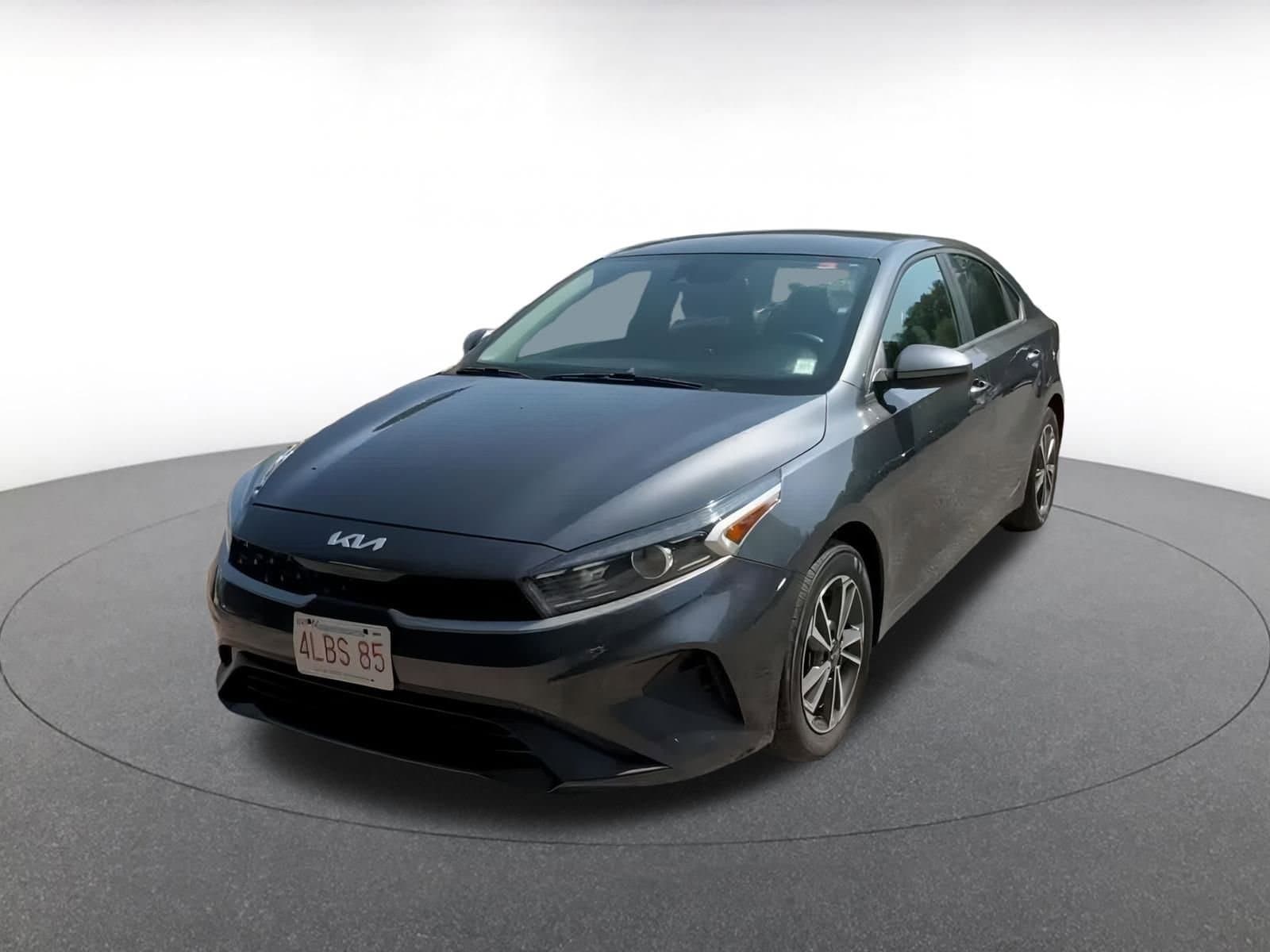 Thumbnail: 2023 Kia Forte - 6