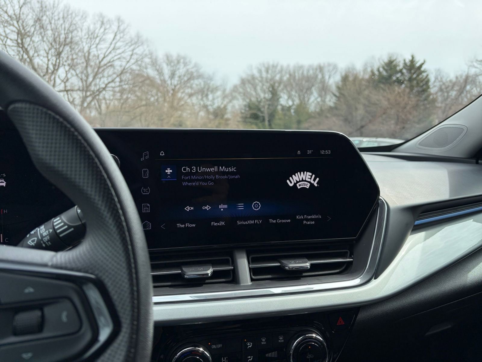 Thumbnail: 2025 Chevrolet Trax - 18