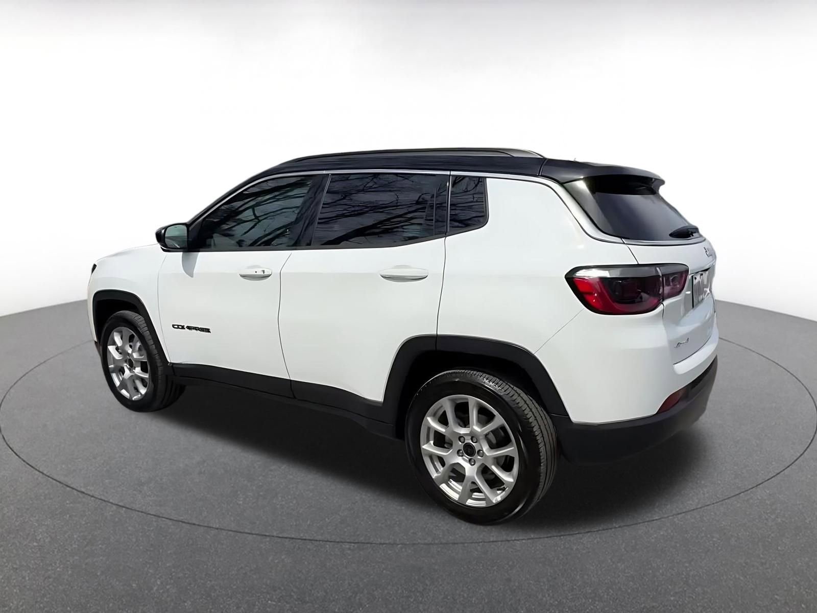 Thumbnail: 2025 Jeep Compass - 10