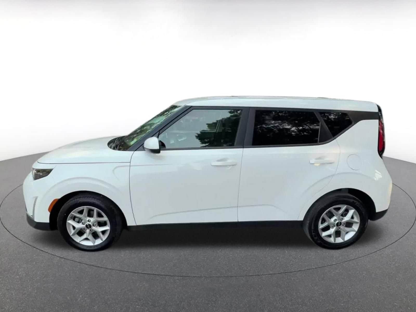 Thumbnail: 2025 Kia Soul - 8