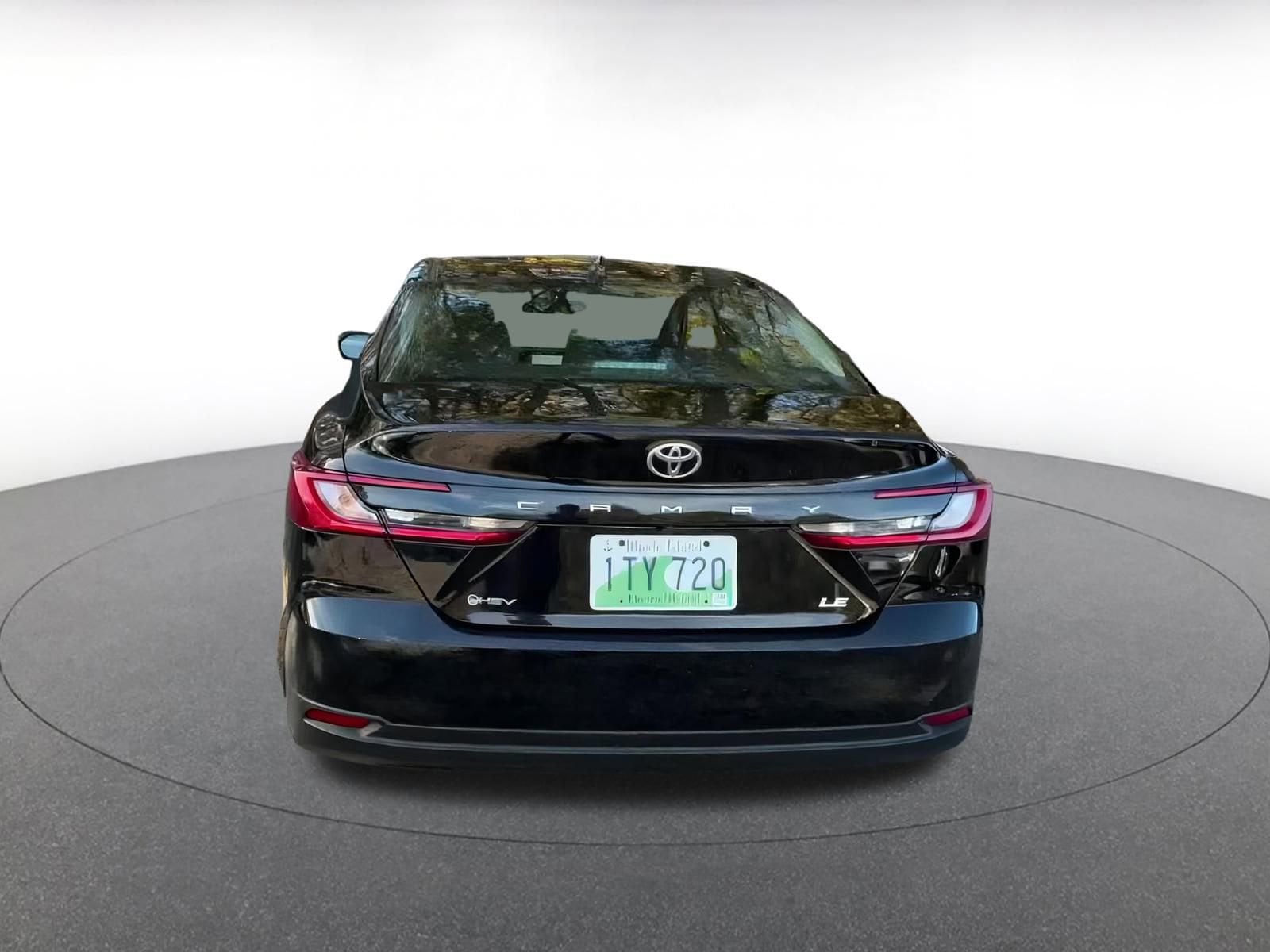 Thumbnail: 2025 Toyota Camry - 12