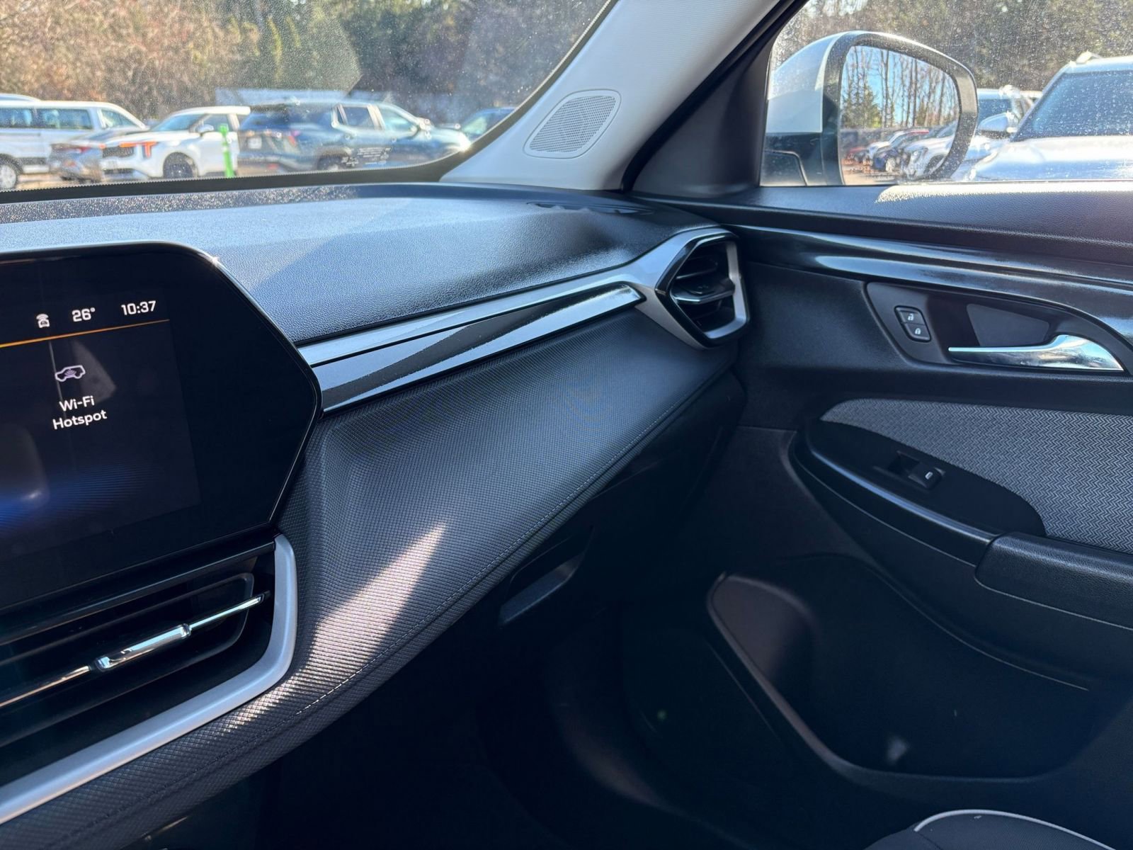 Thumbnail: 2025 Chevrolet TrailBlazer - 33