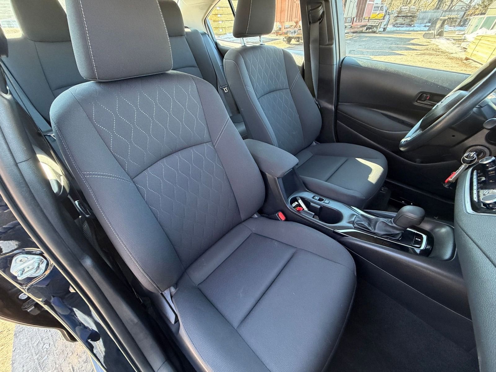 Thumbnail: 2025 Toyota Corolla - 34