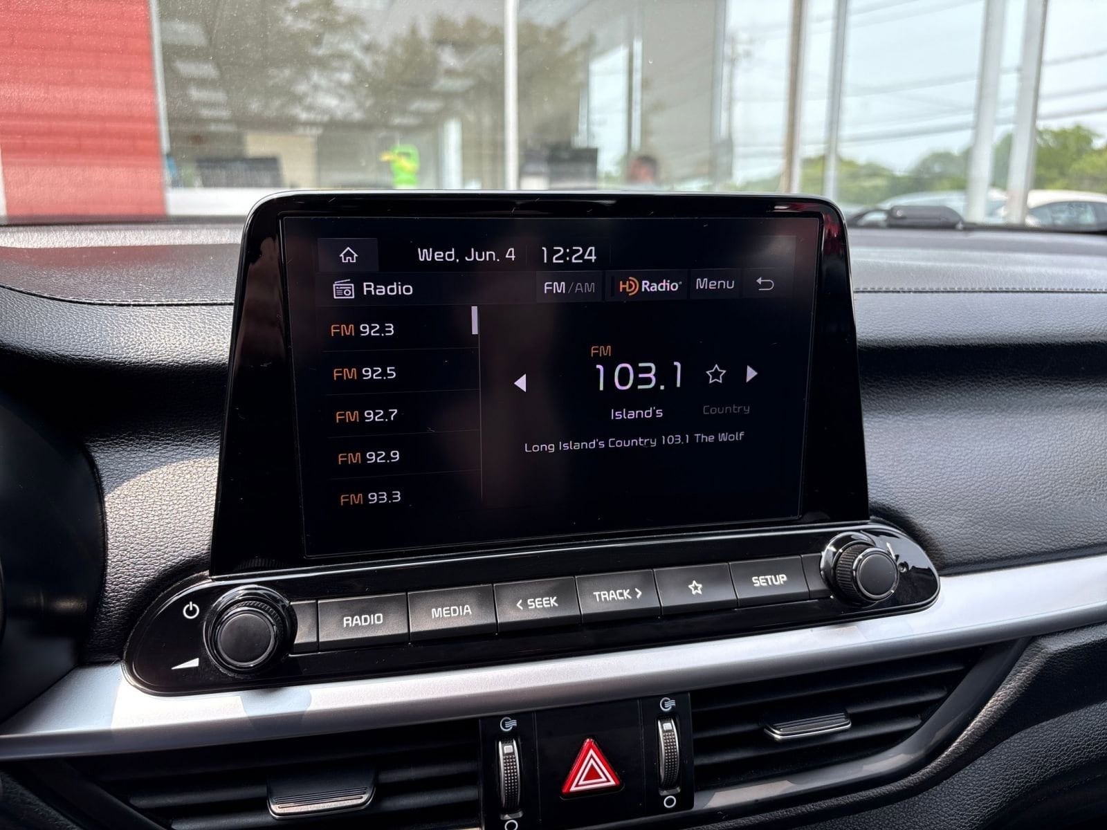 2023 Kia Forte LXS 32