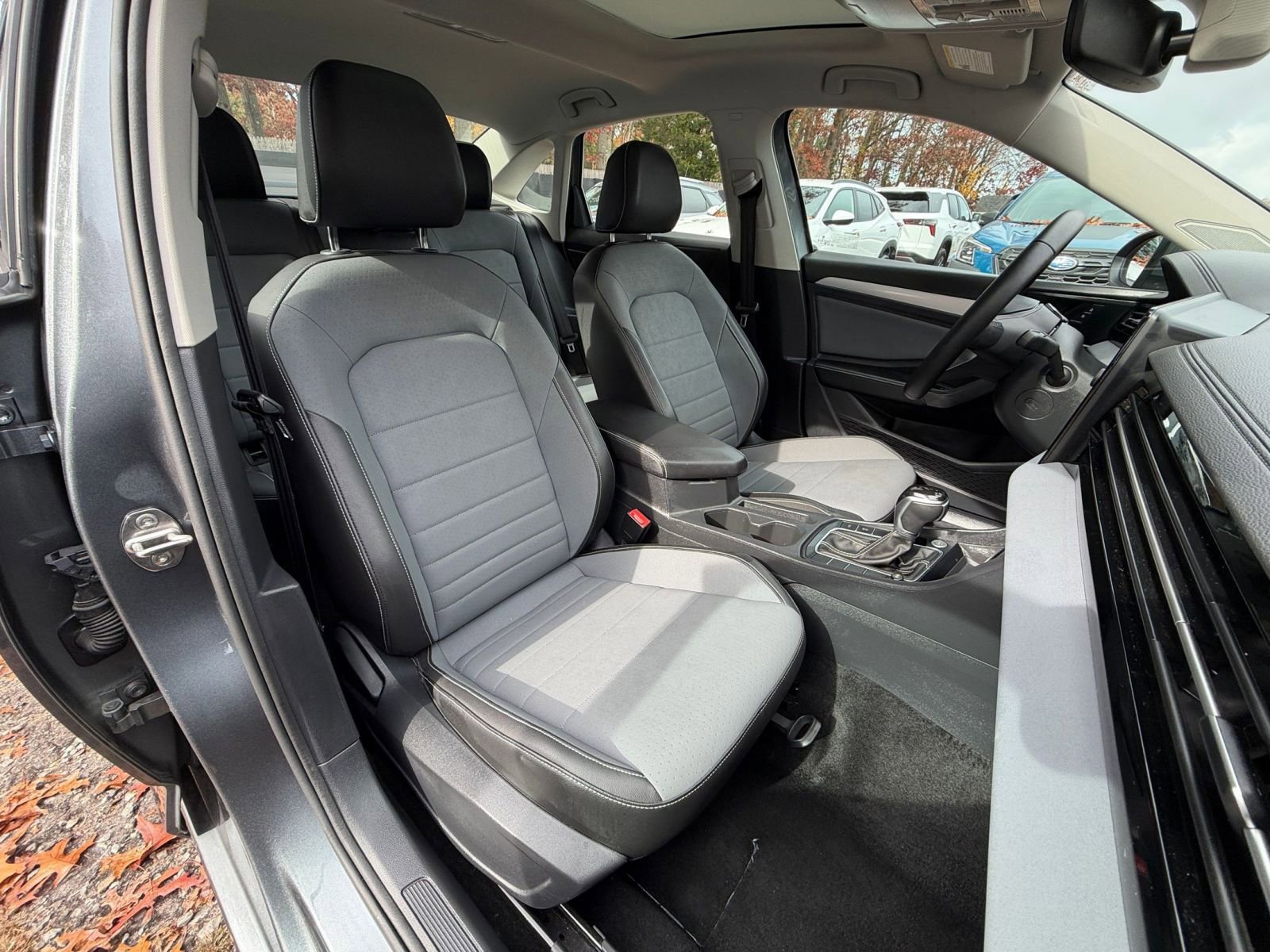 Thumbnail: 2025 Volkswagen Jetta - 35