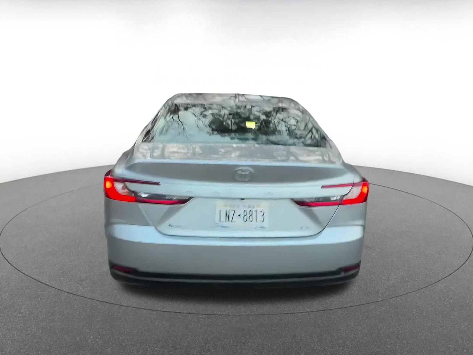 Thumbnail: 2025 Toyota Camry - 12