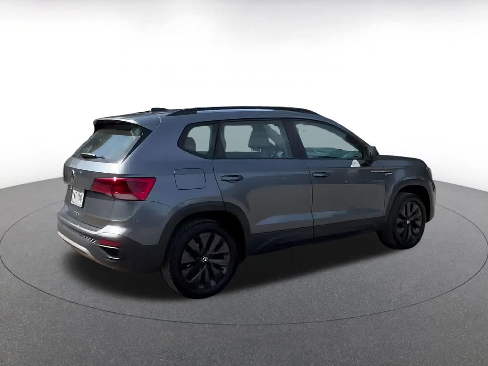 Thumbnail: 2024 Volkswagen Taos - 14