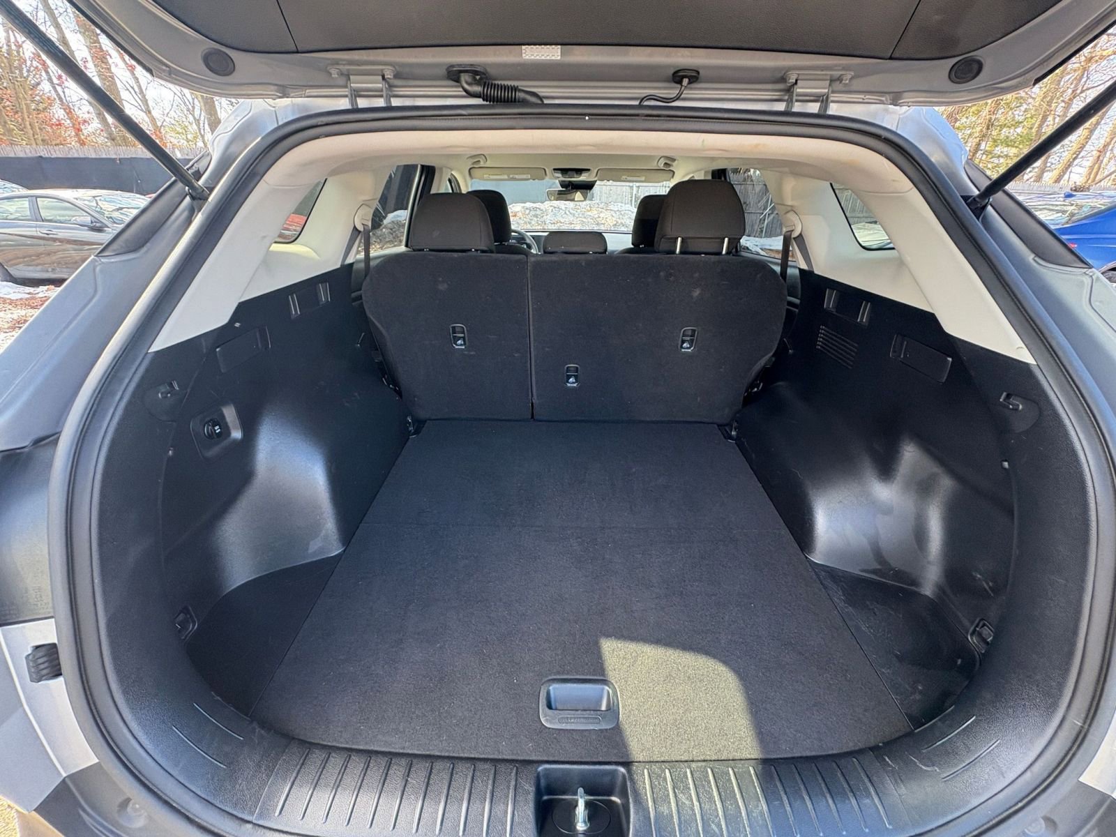 Thumbnail: 2025 Nissan Altima - 28