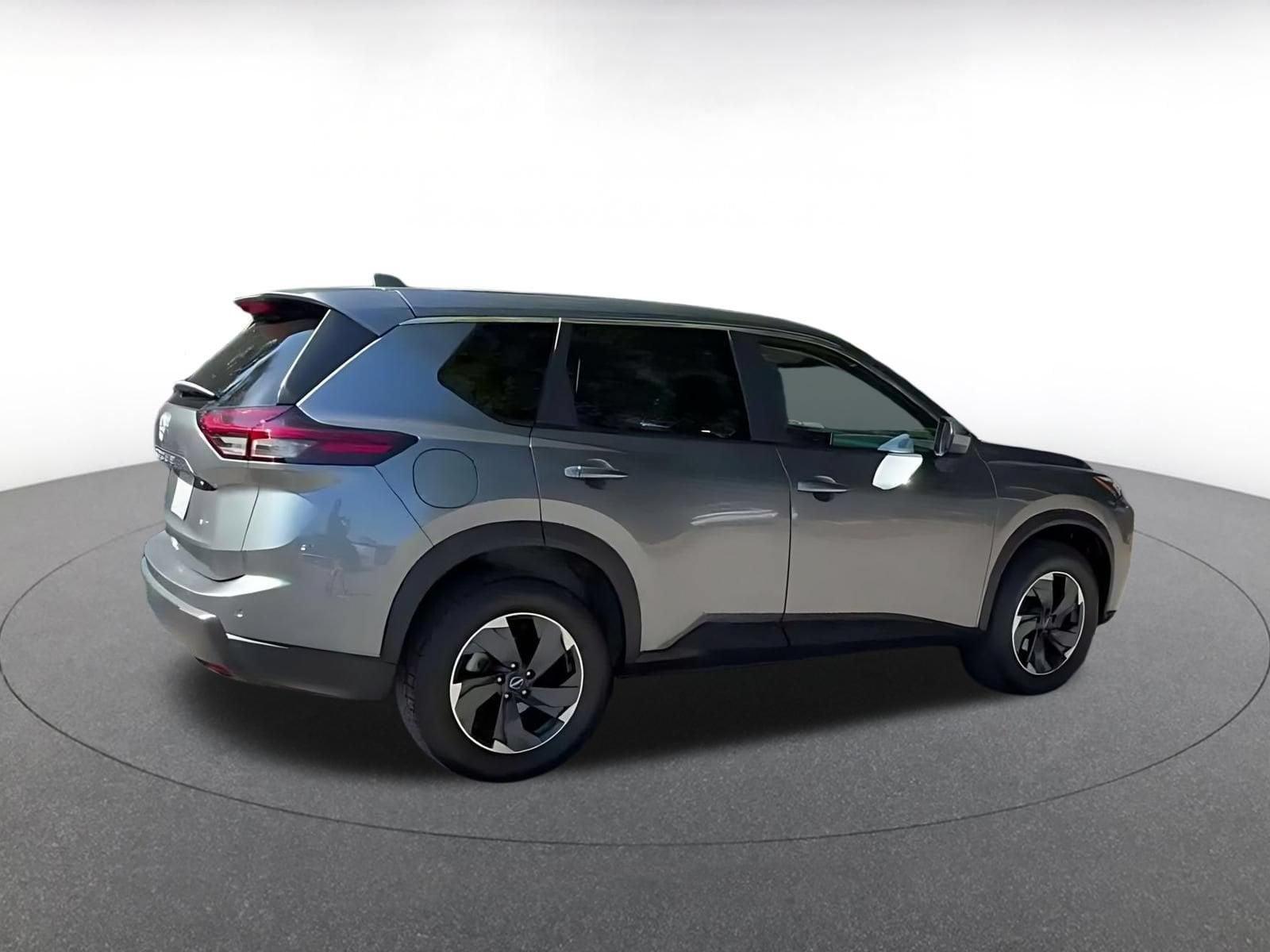Thumbnail: 2025 Nissan Rogue - 13