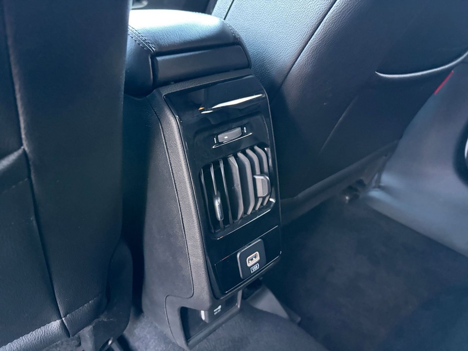 Thumbnail: 2025 Jeep Compass - 22