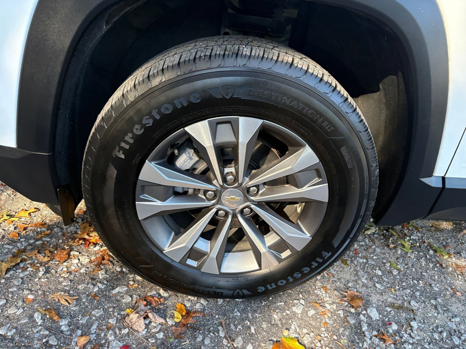 Thumbnail: 2025 Chevrolet Equinox - 25