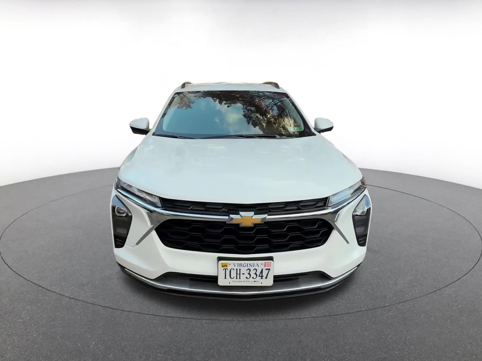 Thumbnail: 2025 Chevrolet Trax - 4