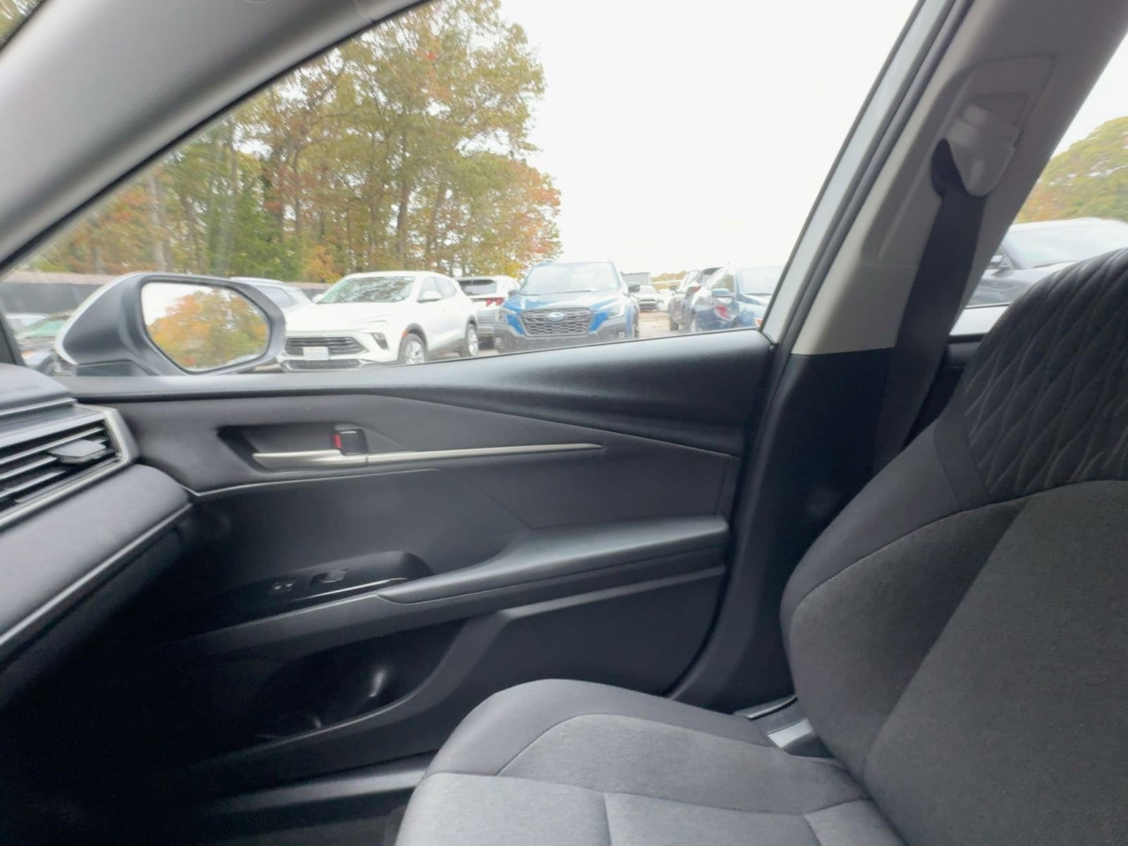 Thumbnail: 2025 Toyota Camry - 4