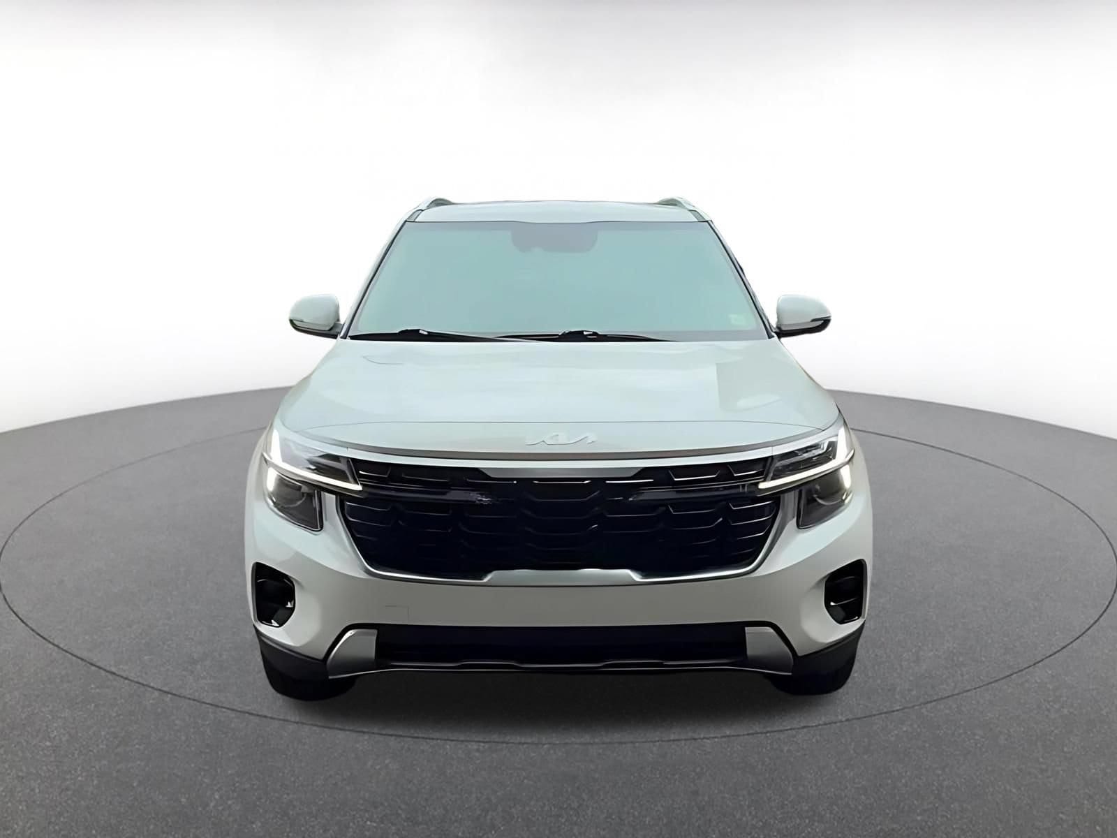 Thumbnail: 2025 Kia Seltos - 7