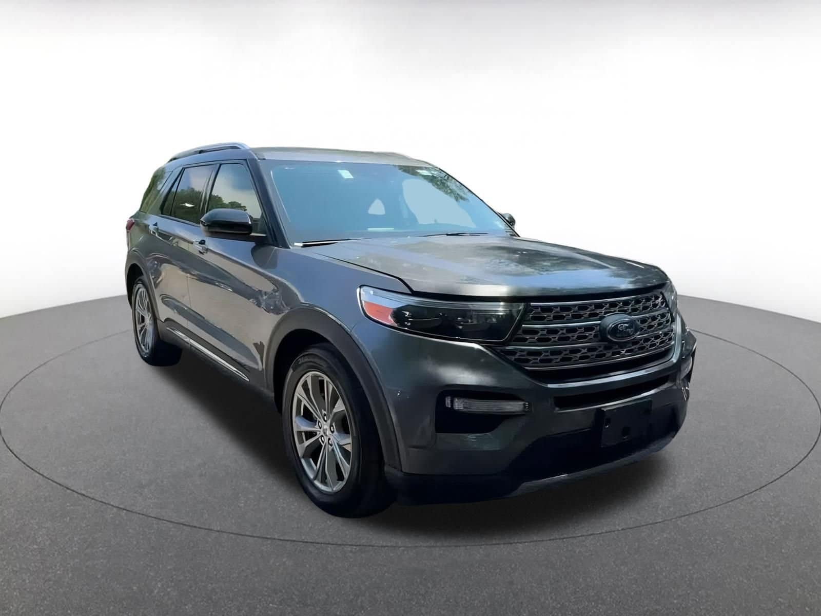 Thumbnail: 2023 Ford Explorer - 3