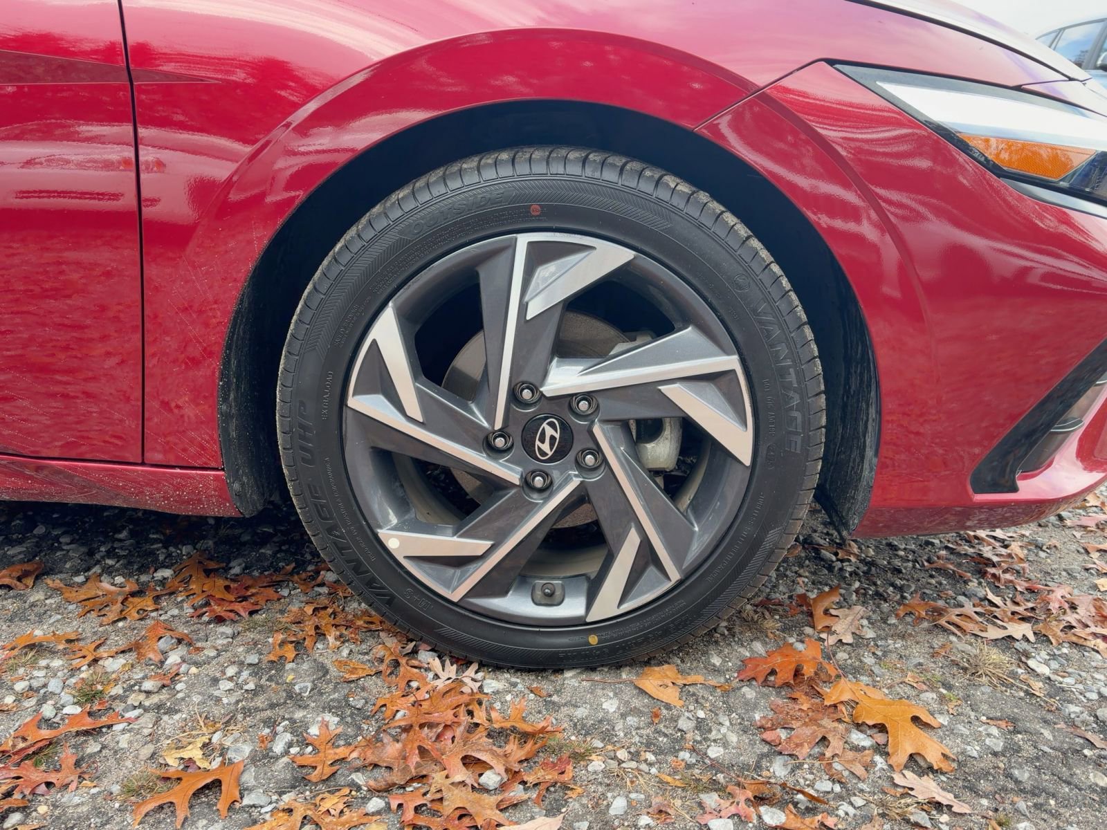 Thumbnail: 2025 Hyundai Elantra - 16