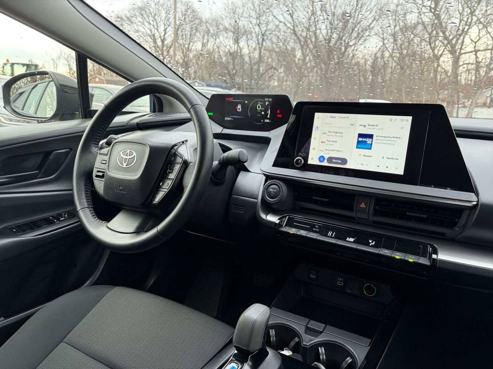 Thumbnail: 2025 Toyota Prius - 32