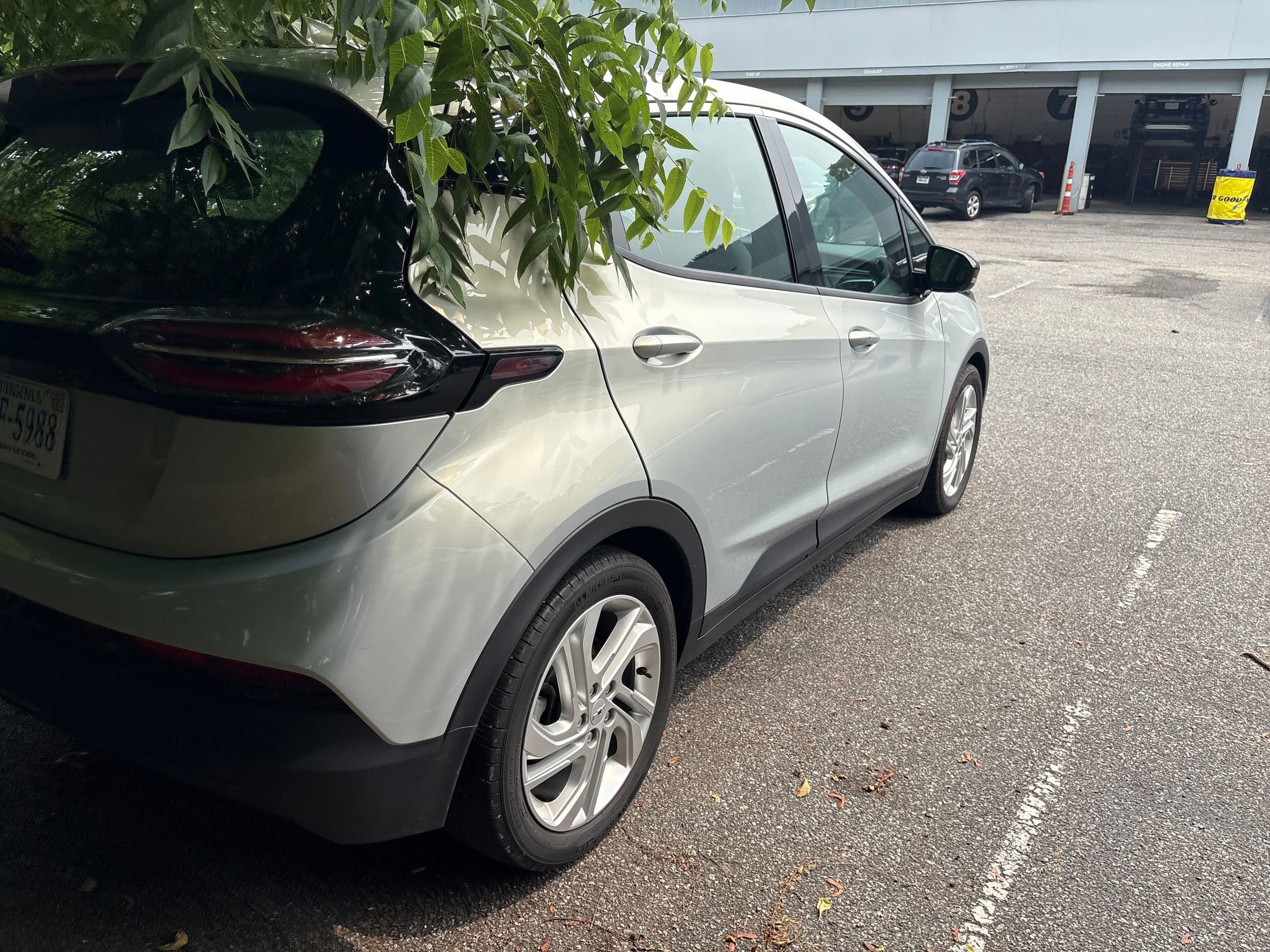 Thumbnail: 2023 Chevrolet Bolt EV - 6