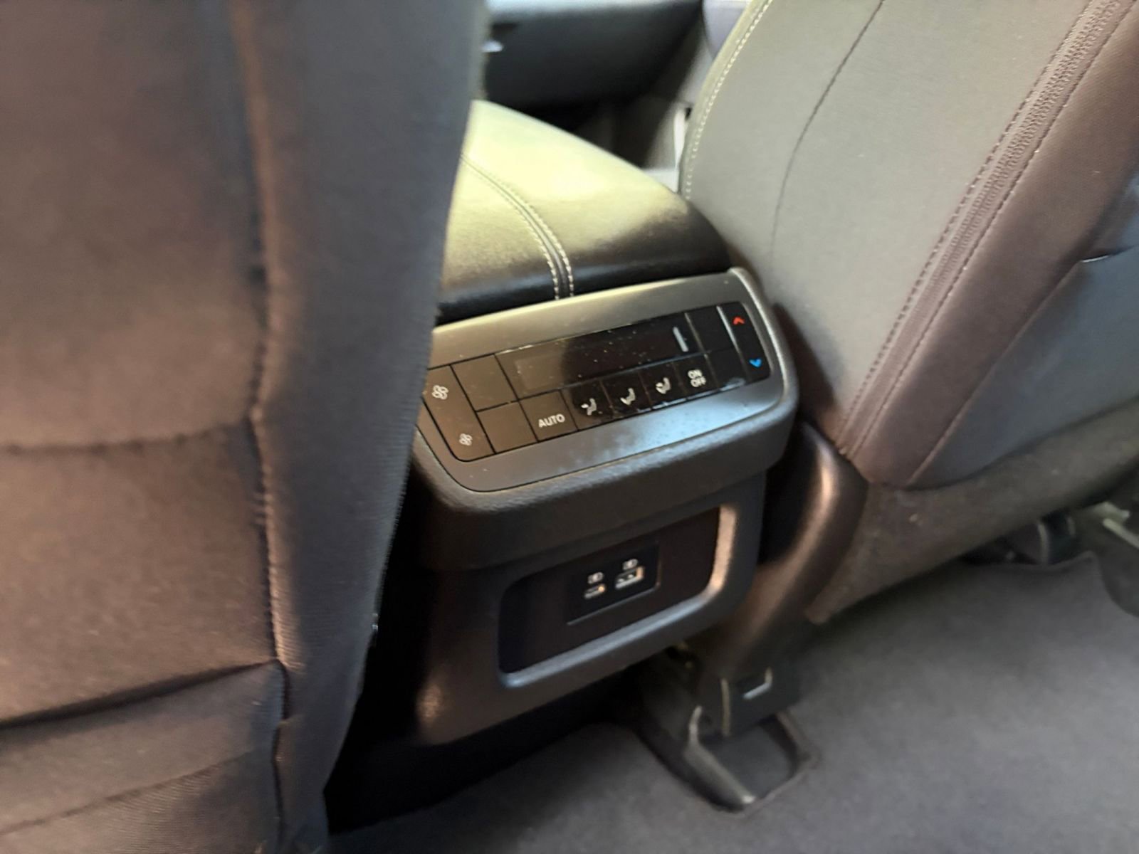 Thumbnail: 2025 Nissan Pathfinder - 24