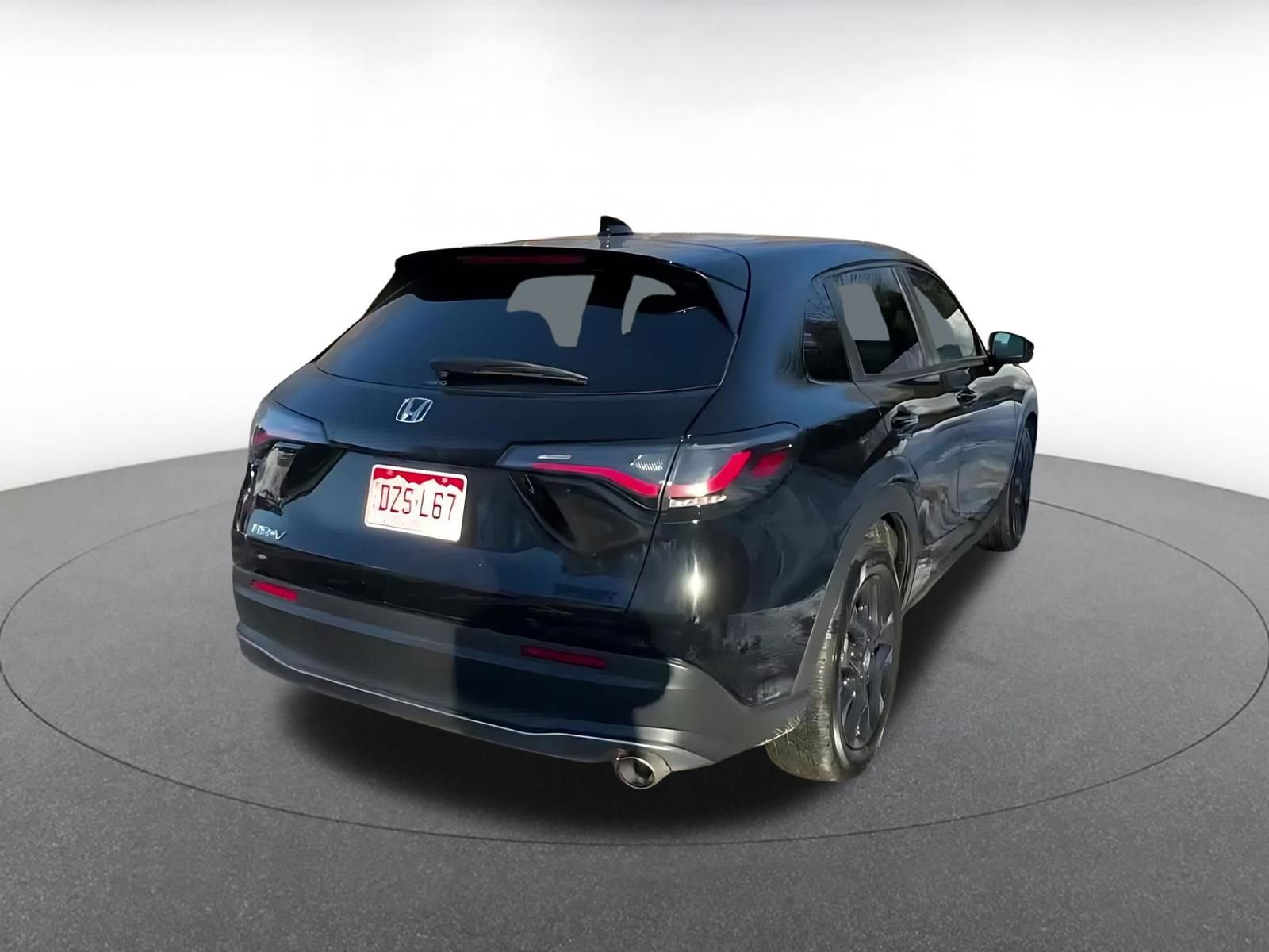 Thumbnail: 2025 Honda HR-V - 15