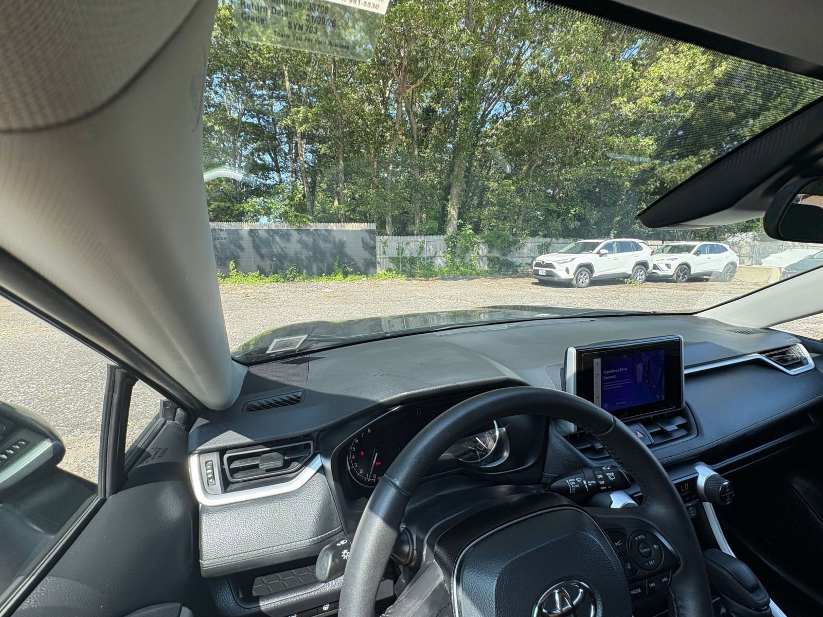 Thumbnail: 2024 Toyota RAV4 - 32