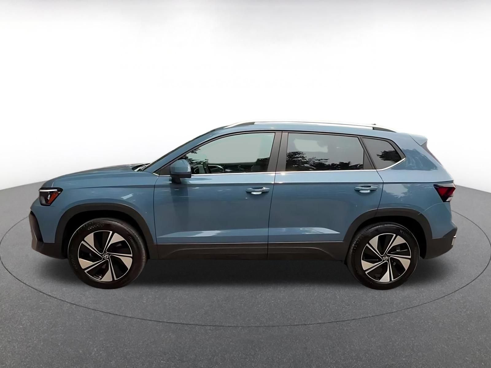 Thumbnail: 2026 Volkswagen Taos - 11