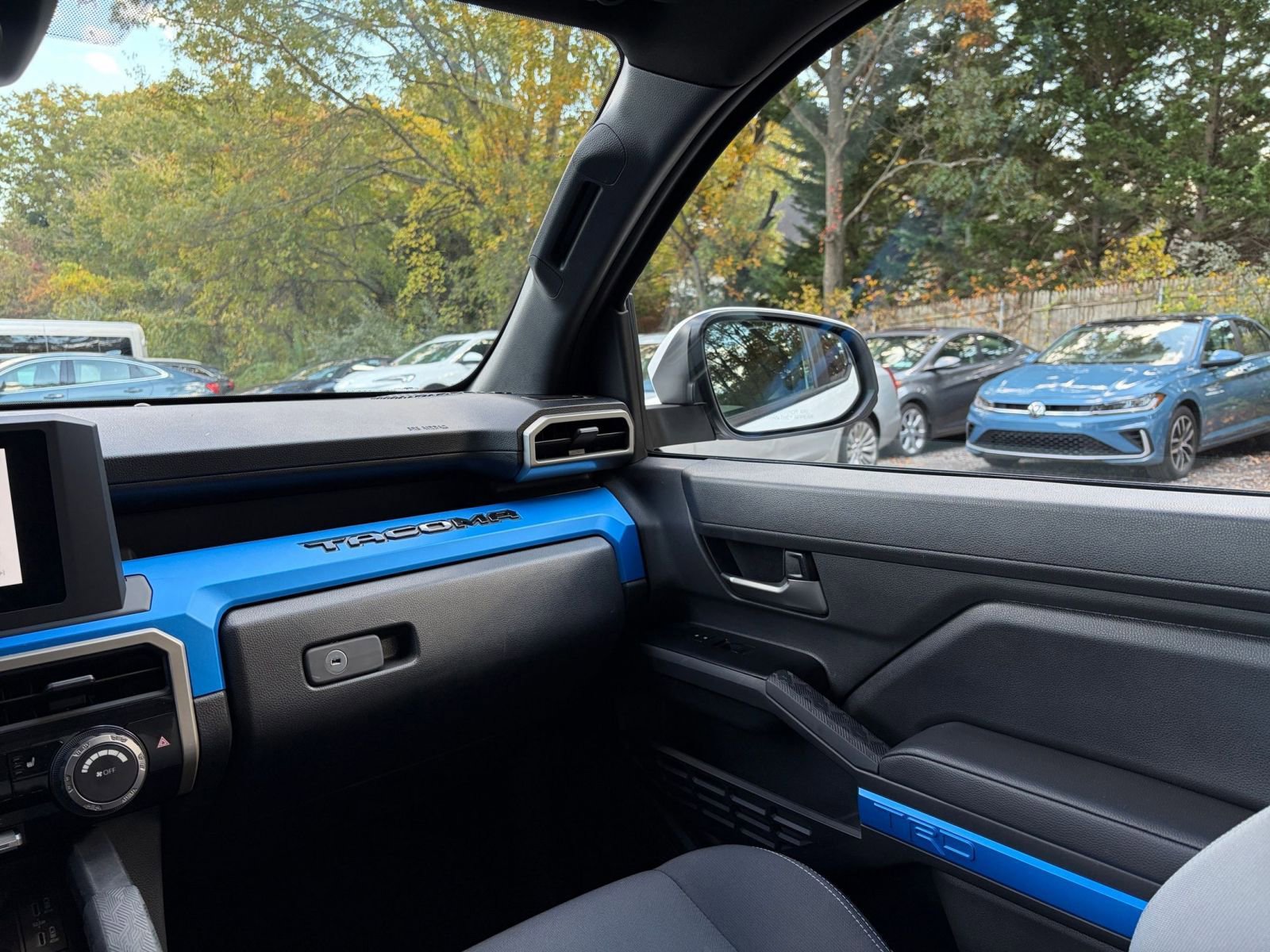 Thumbnail: 2025 Toyota Tacoma - 33