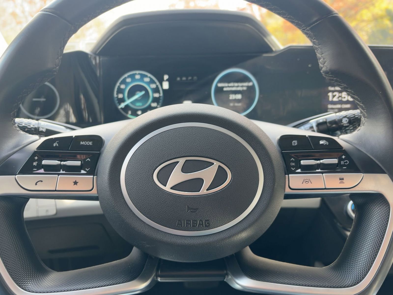 Thumbnail: 2025 Hyundai Elantra - 28