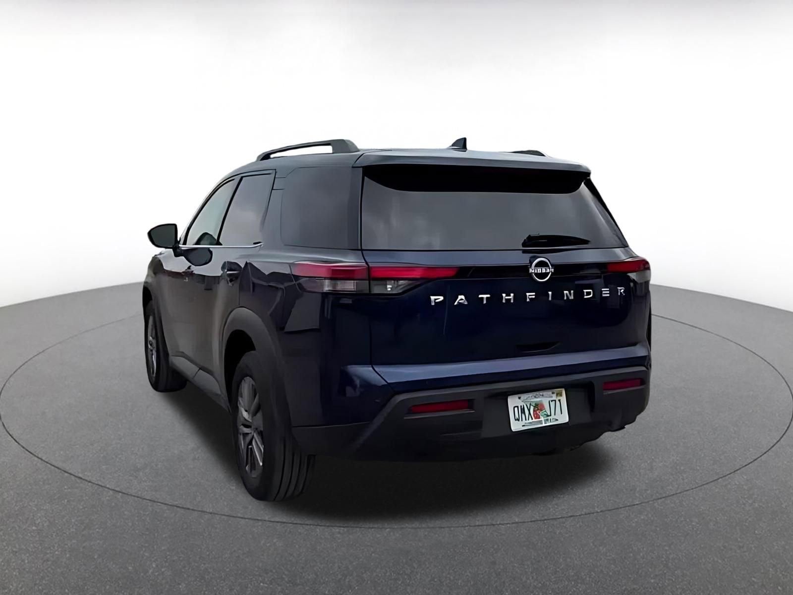 Thumbnail: 2025 Nissan Pathfinder - 11