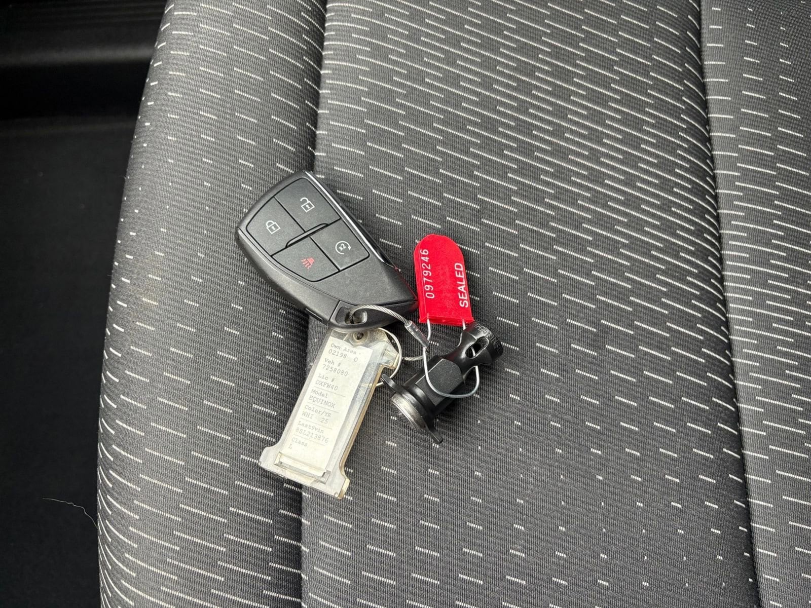 Thumbnail: 2025 Chevrolet Equinox - 21