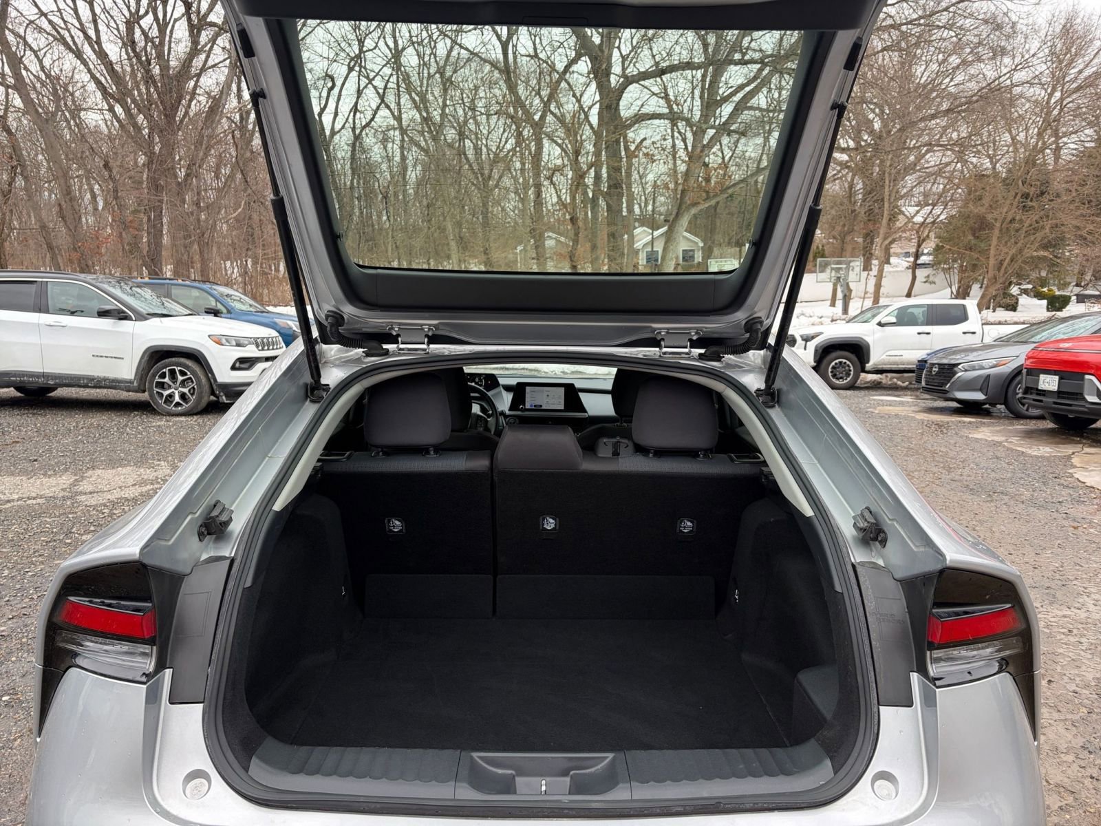 Thumbnail: 2025 Toyota Prius - 29