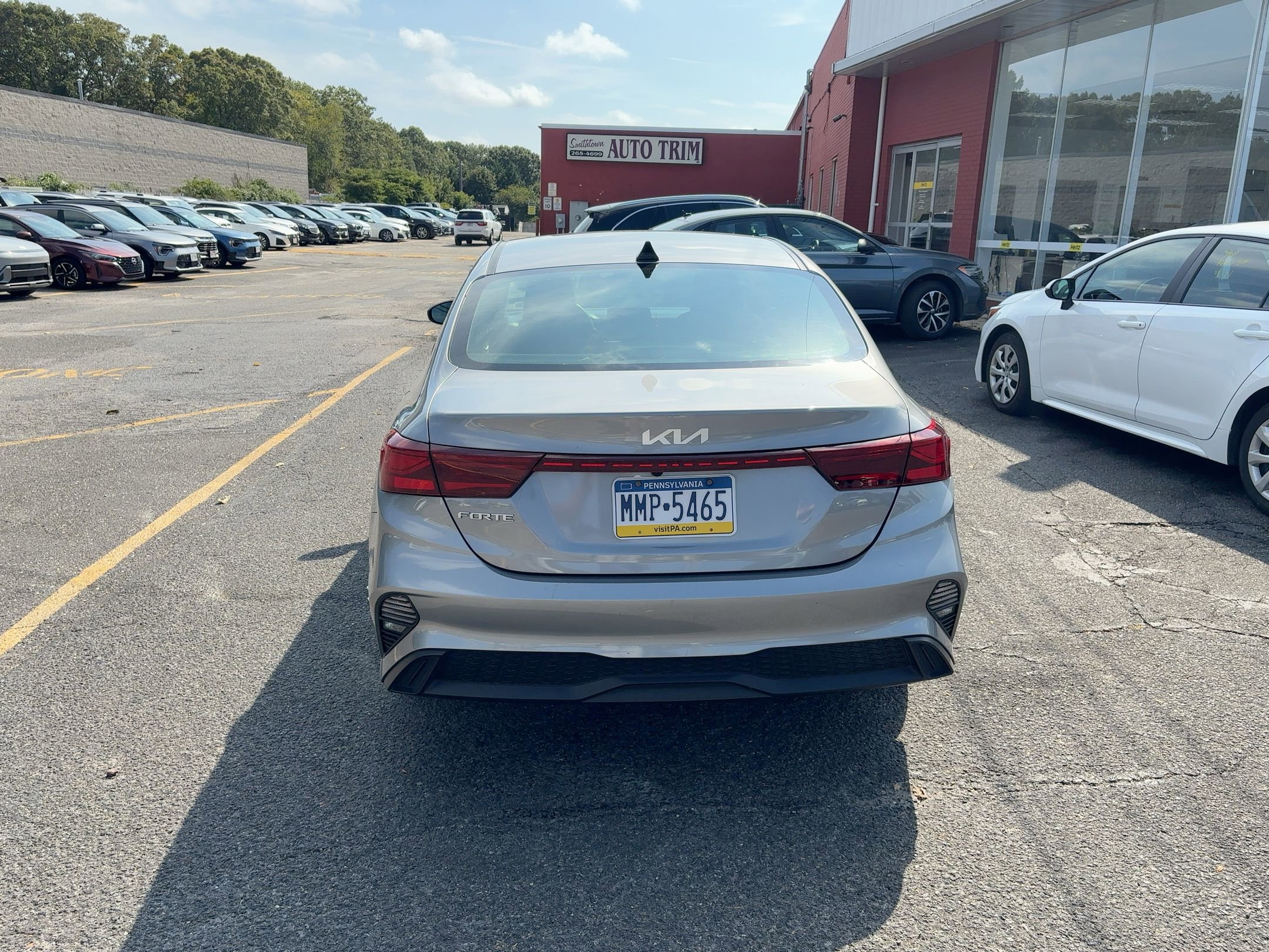 Thumbnail: 2024 Kia Forte - 7