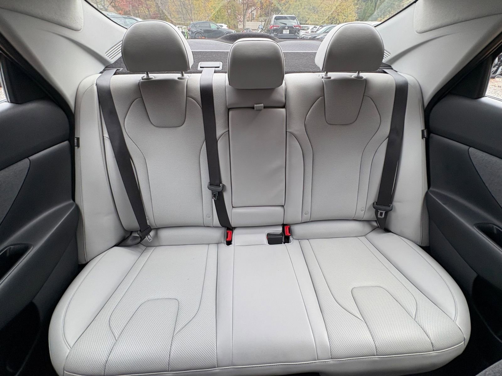 Thumbnail: 2025 Hyundai Elantra - 34