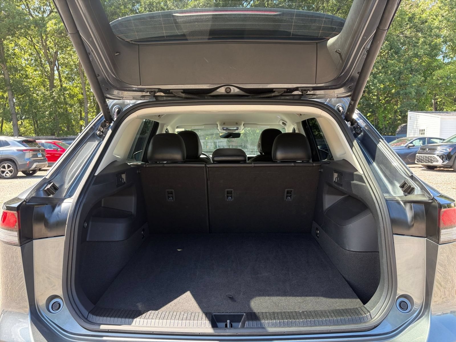 Thumbnail: 2026 Volkswagen Tiguan - 32