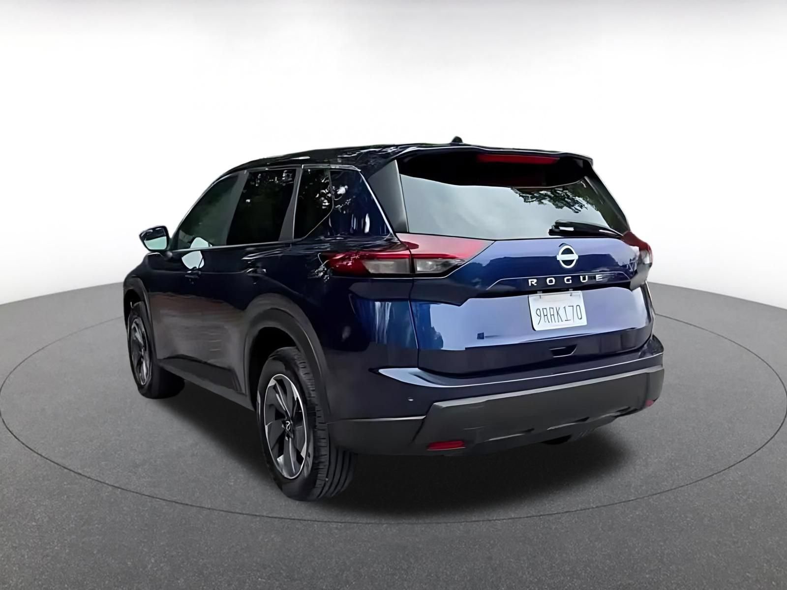 Thumbnail: 2025 Nissan Rogue - 10
