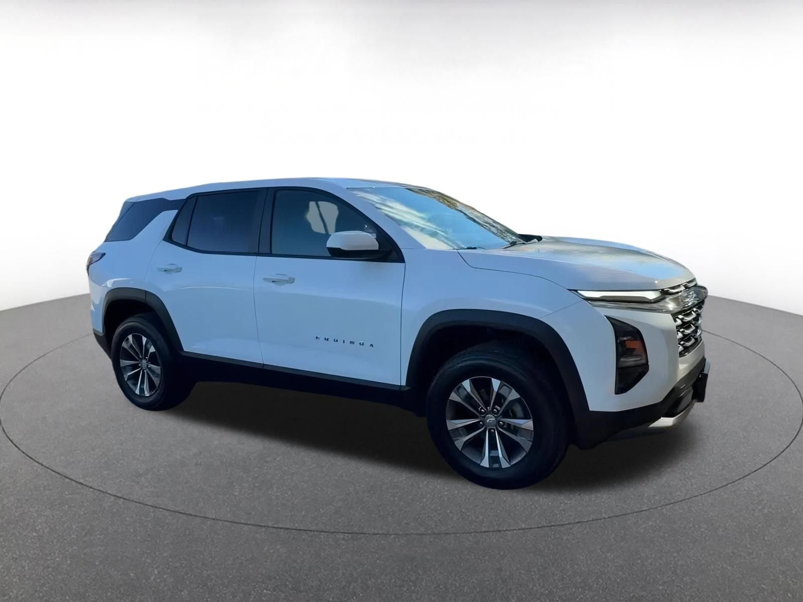 Thumbnail: 2025 Chevrolet Equinox - 2