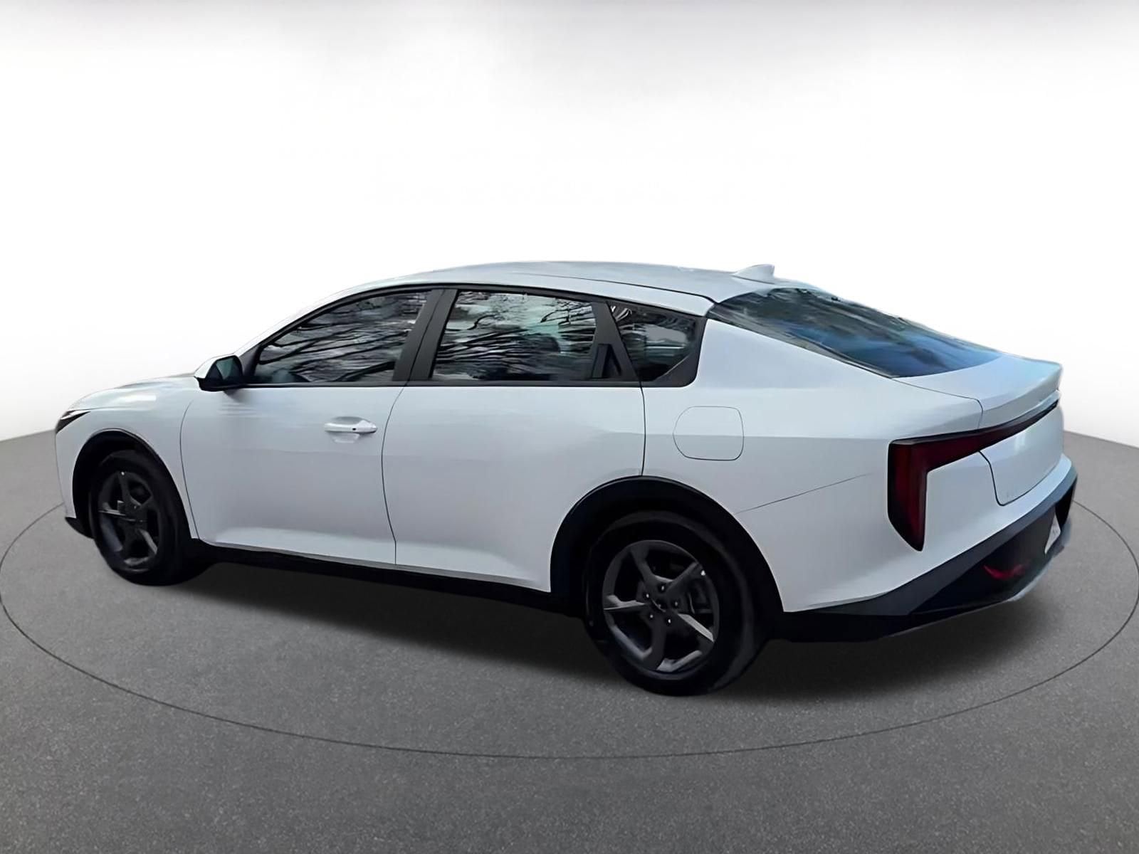 Thumbnail: 2025 Kia K4 - 14