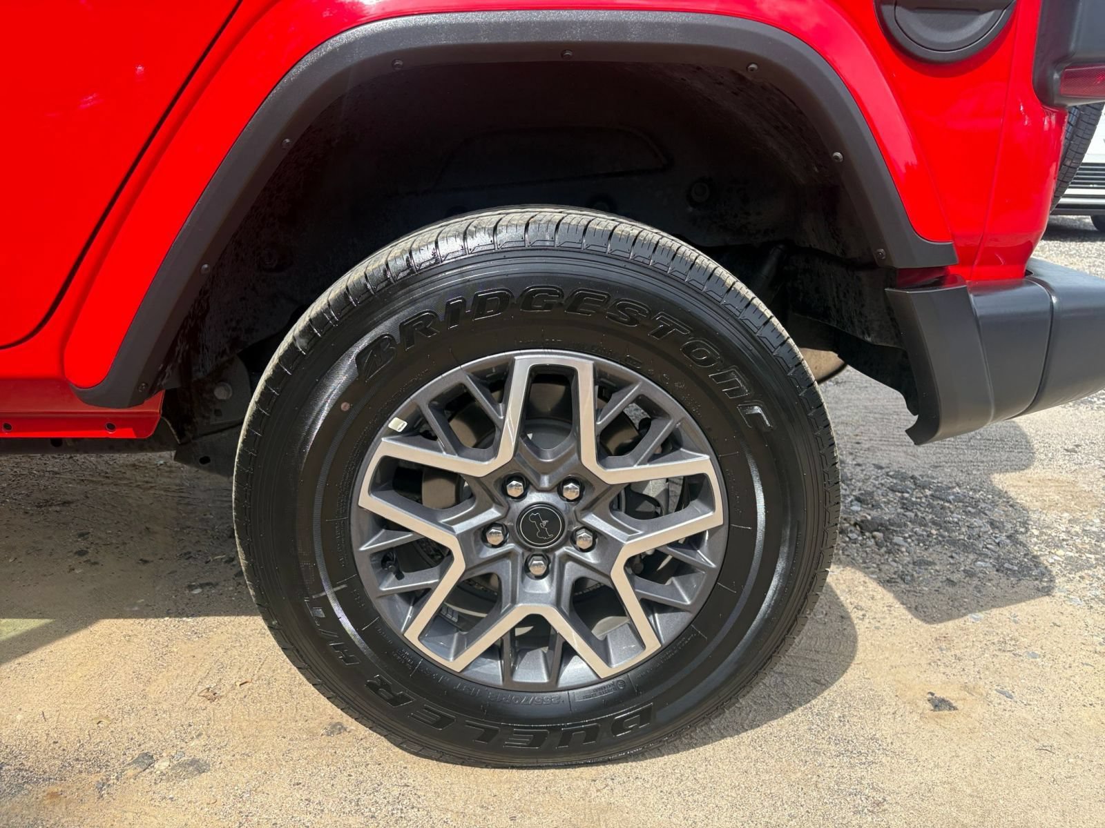 Thumbnail: 2025 Jeep Wrangler - 27